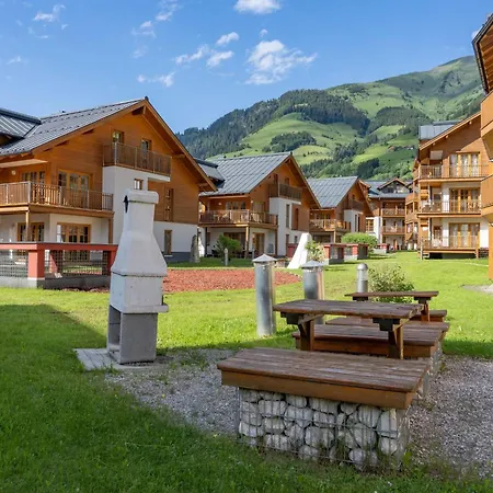 Johanna 4 * تاكسنباخ